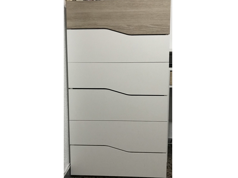 Foto de cliente de Muebles dormitorio matrimonio blanco mate y sahara estilo nórdico