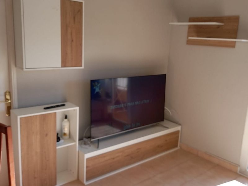 Foto de cliente de Mueble Salón Comedor Estilo Escandinavo Color Blanco Mate Y Roble Naturale 220 cm
