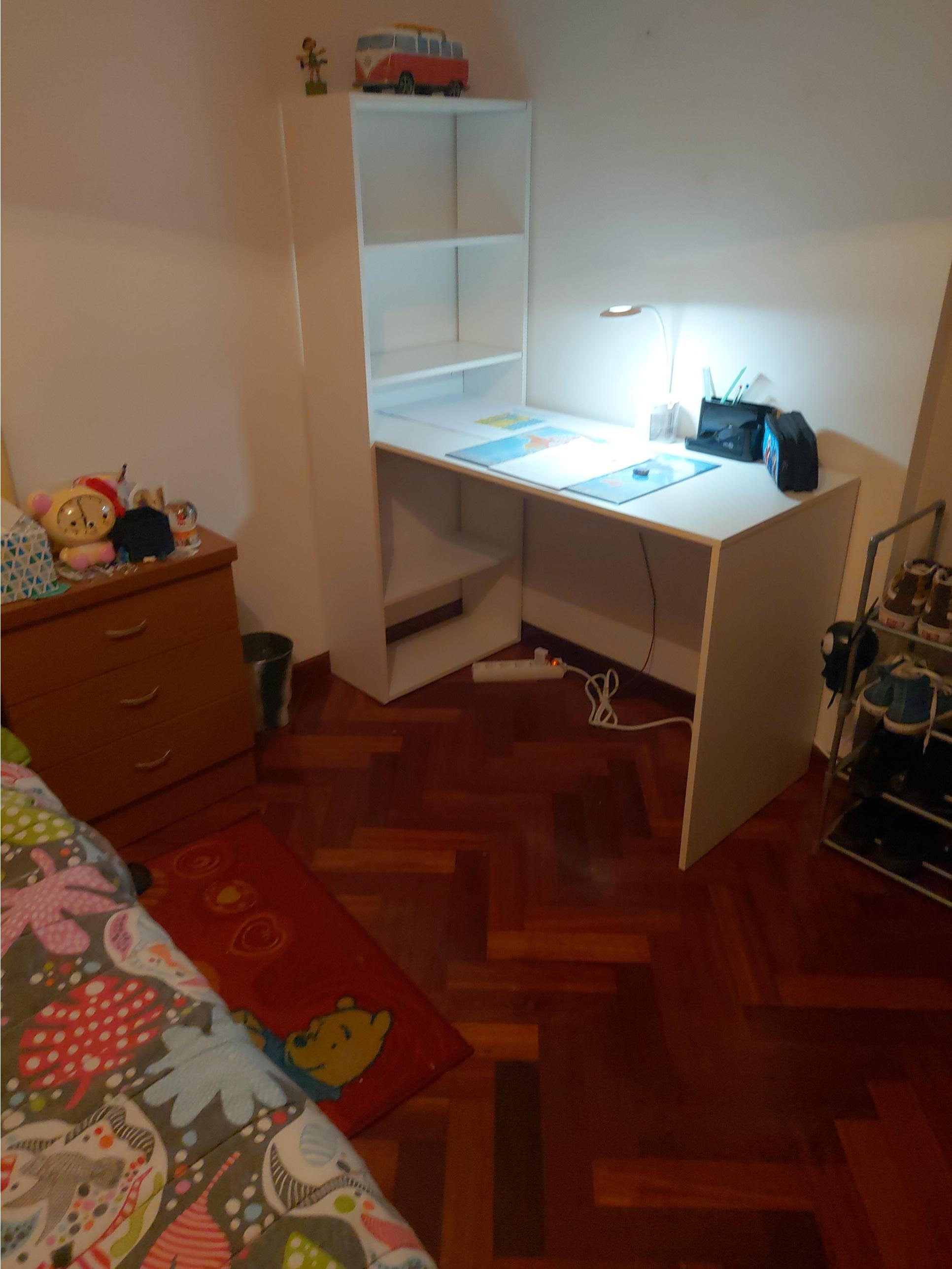 Foto de cliente de Mesa de escritorio con estanteria reversible Duplo Blanco 120 cm