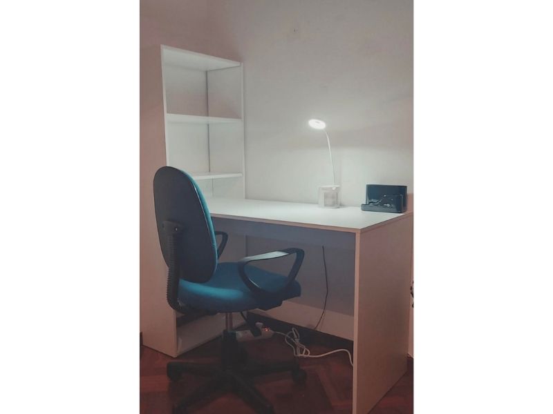 Foto de cliente de Mesa de escritorio con estanteria reversible Duplo Blanco 120 cm