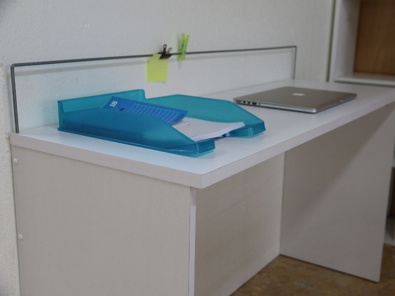 Foto de cliente de Mesa Escritorio Haley blanco organizador notas 132 cm