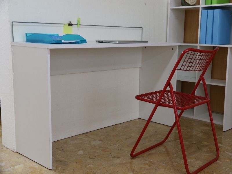 Foto de cliente de Mesa Escritorio Haley blanco organizador notas 132 cm