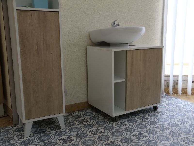 Foto de cliente de Mueble de Baño con Patas (con ruedas) para Lavabo Pedestal Sinna 59 cm
