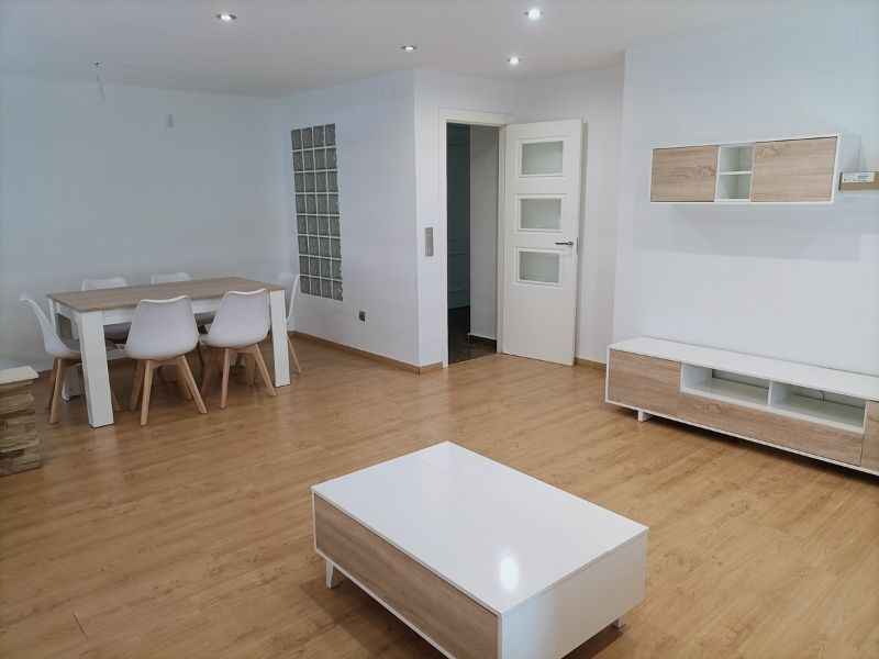 Foto de cliente de Salón Comedor Pack Estilo Moderno Nórdico Color Blanco y Roble