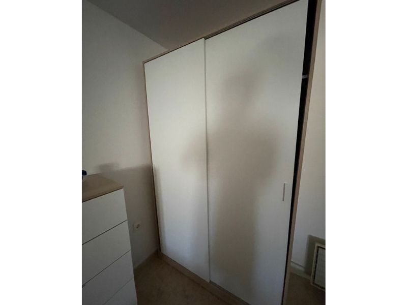 Foto de cliente de Armario con 2 Puertas Correderas Max Color Blanco y Roble 120x200 cm
