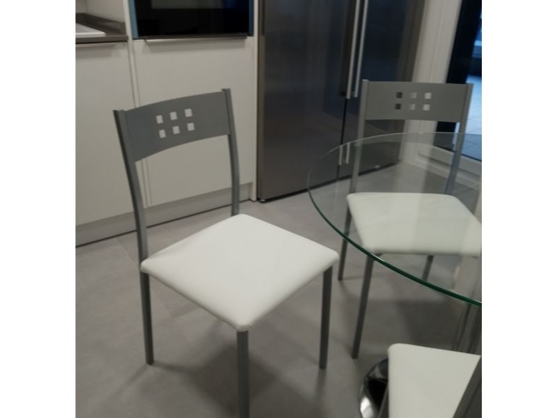 Foto de cliente de Sillas De Cocina Costa Blanco De Polipiel Y Metal