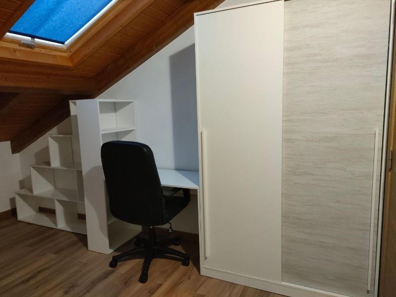 Foto de cliente de Estanteria Klum En Forma De Escalera Blanco Brillo 145x145x29 cm