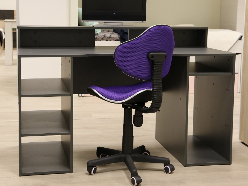 Foto de cliente de Mesa gamer Ozone gris reversible 136 cm