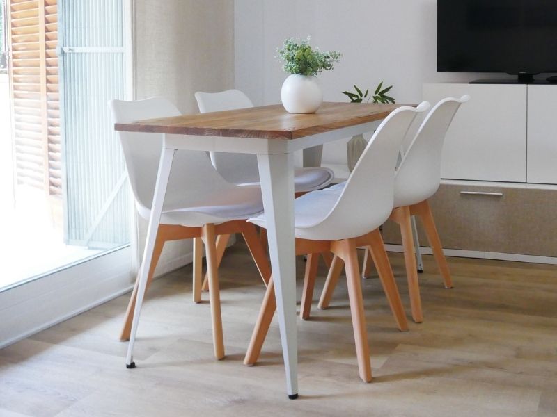 Foto de cliente de Conjunto mesa y sillas estilo Nórdico