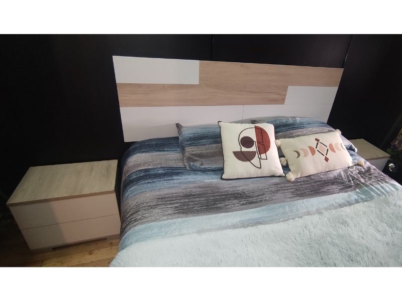 Foto de cliente de Cabecero de Cama con Mesita Erika 270 cm