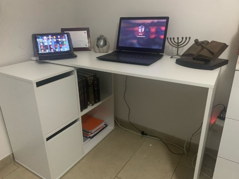 Foto de cliente de Escritorio Moderno Multi Posiciones Color Blanco Artik 120 cm