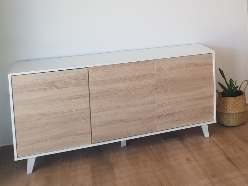 Foto de cliente de Aparador Salón Moderno Zaiken 3 Puertas Color Blanco Brillo Y Roble Canadian 154 cm