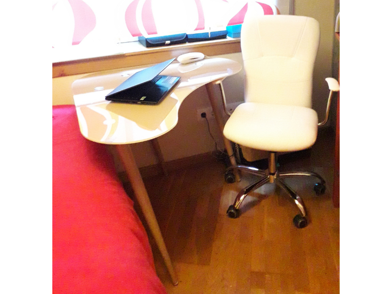 Foto de cliente de Sillon Estudio Oficina Estilo Moderno Color Blanco Con Ruedas