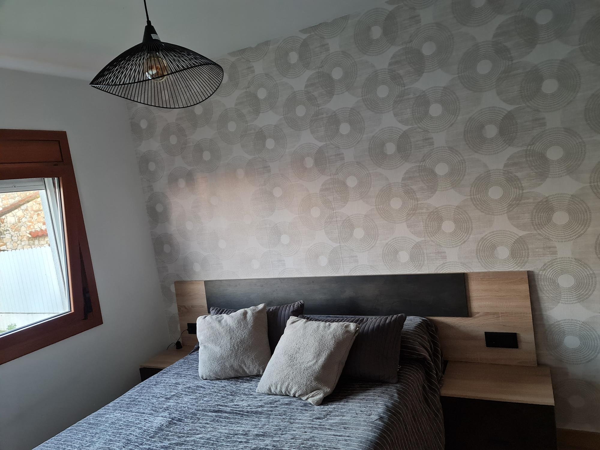 Foto de cliente de Cabecero de Cama con Mesita Andy Óxido 247 cm