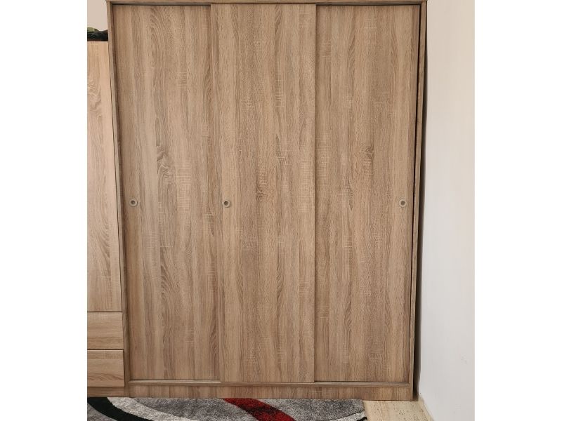 Foto de cliente de Armario Dormitorio De 3 Puertas Correderas 150x200 cm
