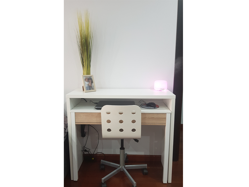 Foto de cliente de Mesa Escritorio Extensible Blanco Artik Y Roble Canadian 99 cm