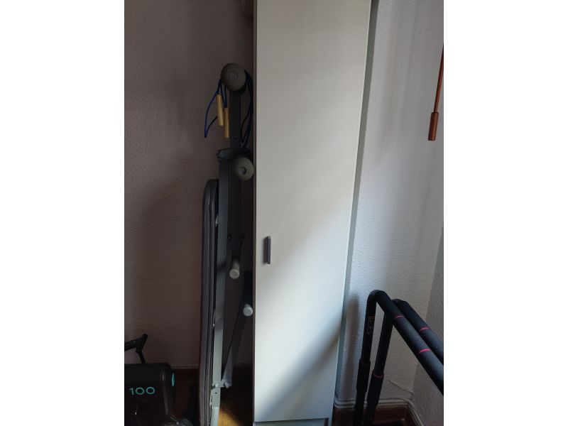 Foto de cliente de Armario Auxiliar Alto Multiuso 1 Puerta Color Blanco 37x180 cm