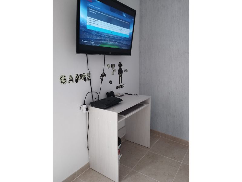 Foto de cliente de Mesa escritorio juvenil blanco alpes 79 cm