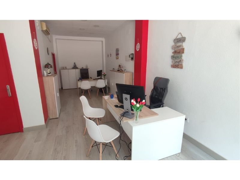Foto de cliente de Pack Muebles Despacho Oficina Con 2 Mesas Y 5 Armarios Color Blanco Artik y Roble Canadian
