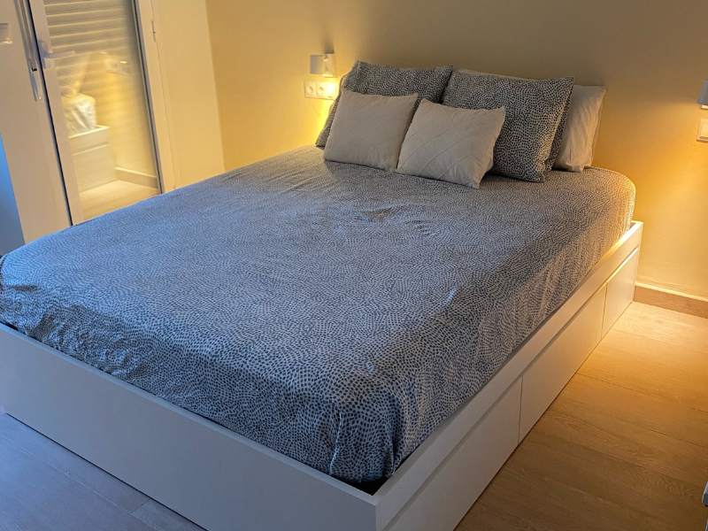 Foto de cliente de Cama de Matrimonio 4 Cajones Blanco Artik 150x190