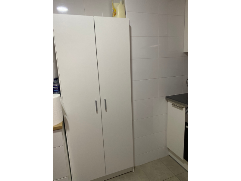 Foto de cliente de Armario Multiusos 73x182 Escobero