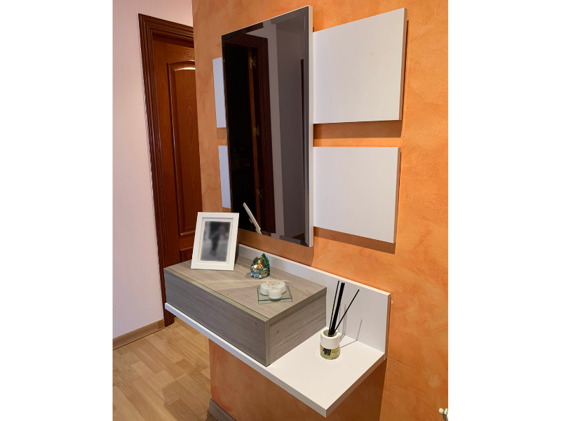 Foto de cliente de Mueble de Entrada Recibidor Moderno Tekkan con Espejo Blanco Y Roble 75 cm