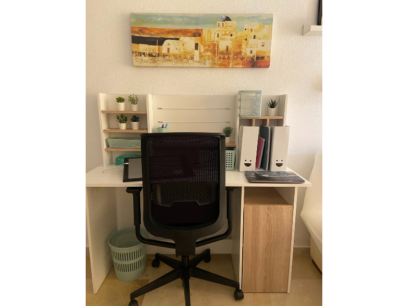 Foto de cliente de Escritorio con altillo 135 cm Blanco y roble