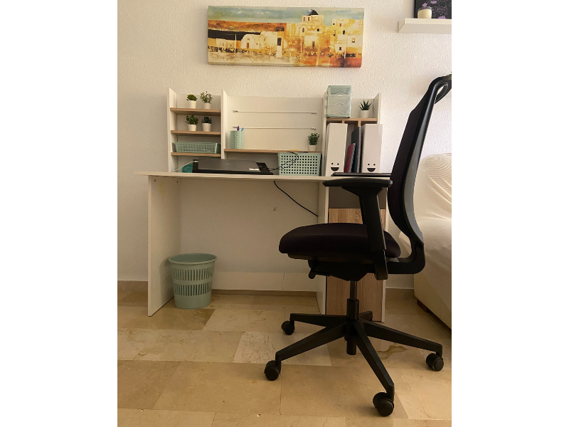 Foto de cliente de Escritorio con altillo 135 cm Blanco y roble