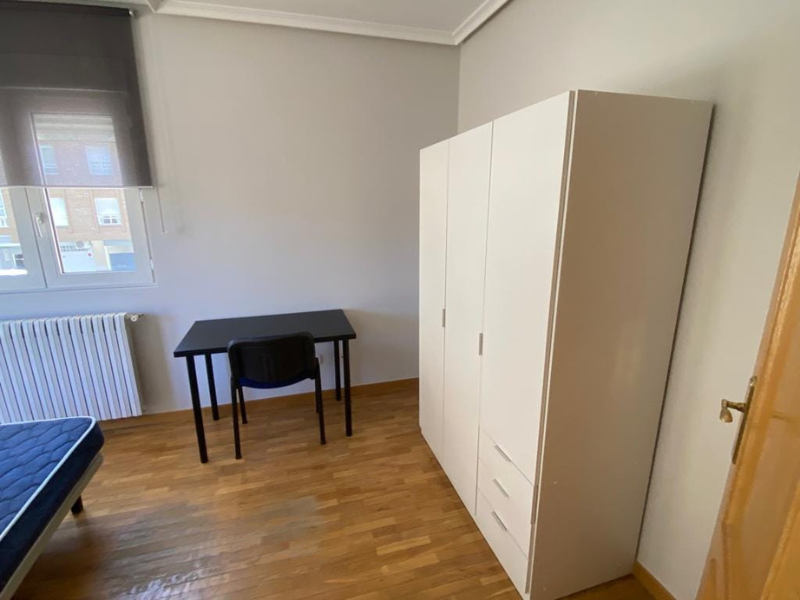 Foto de cliente de Armario Blanco 3 Cajones 3 Puertas 121x180 cm