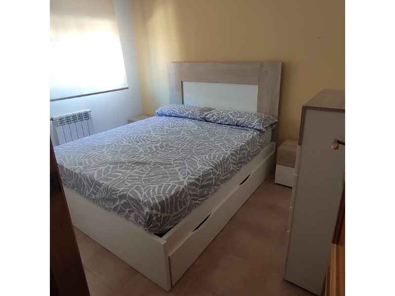 Foto de cliente de Dormitorio Matrimonio Estilo Nórdico Couple Blanco y Sahara
