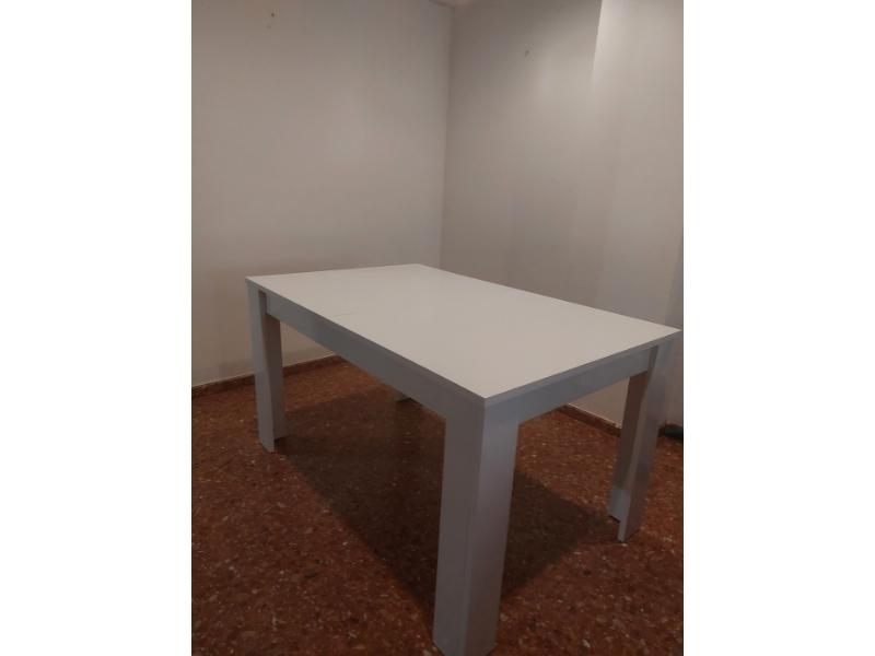 Foto de cliente de Mesa De Comedor Extensible Salón Comedor Color Blanco Brillo 140-190x90 cm