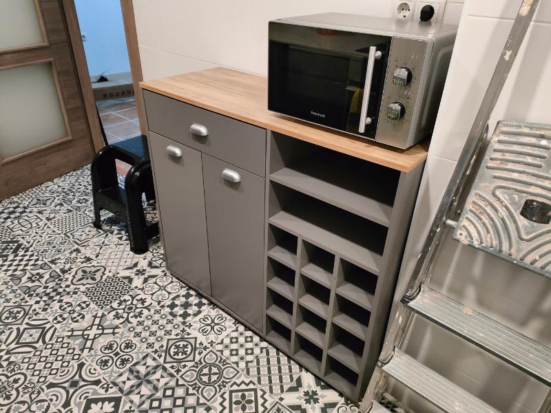 Foto de cliente de Buffet Bakery 2 gris grafito cocina botellero 103x101 cm
