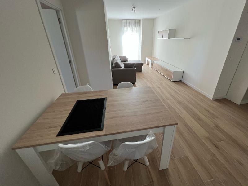 Foto de cliente de Pack de muebles de salón nórdicos blanco y roble