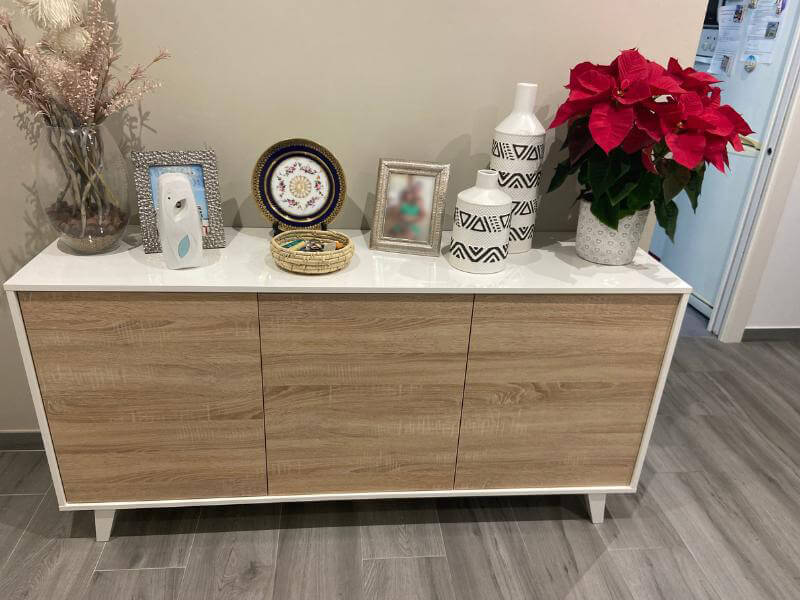 Foto de cliente de Aparador Salón Moderno Zaiken 3 Puertas Color Blanco Brillo Y Roble Canadian 154 cm