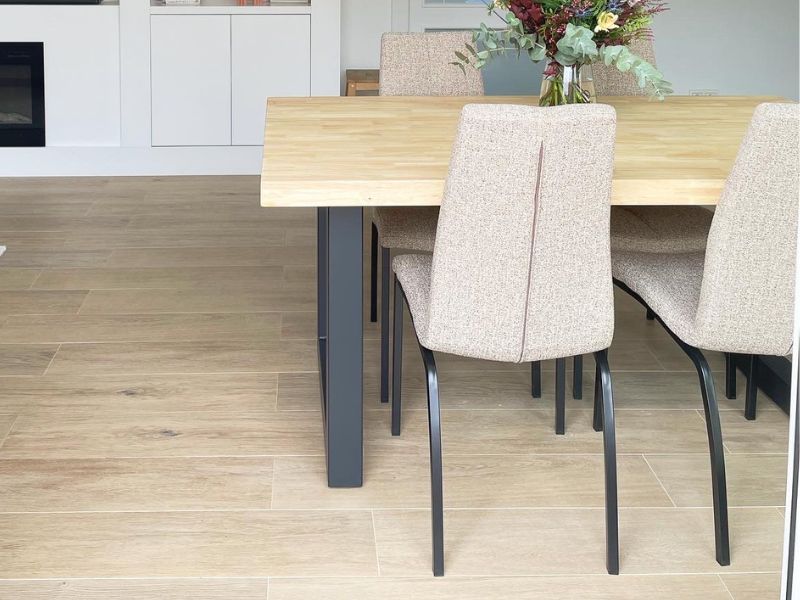 Foto de cliente de Silla De Comedor Salón Lake moderna color beige