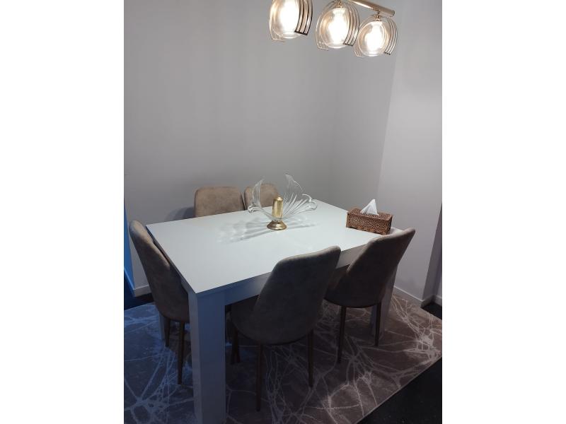 Foto de cliente de Mesa De Comedor Extensible Salón Comedor Color Blanco Brillo 140-190x90 cm