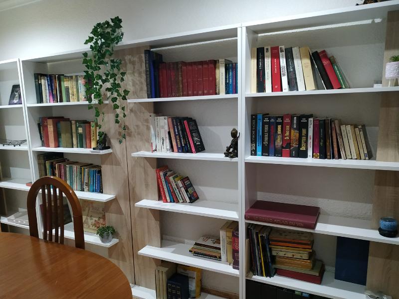 Foto de cliente de Pack 4 Estanterías Alida color Roble Canadian y Blanco 360x180x25 cm