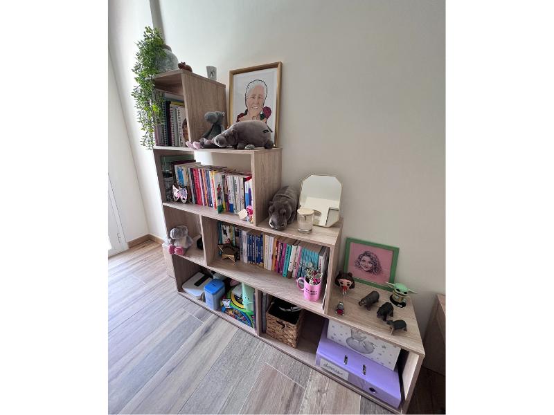 Foto de cliente de Estanteria Baja En Escalera 6 Espacios Color Roble Canadian 145x145x29 cm