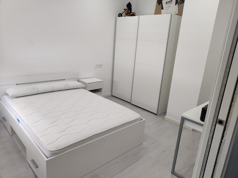 Foto de cliente de Dormitorio Matrimonio Estilo Nórdico Pack Blanco Artik y Gris Antracita 150 cm
