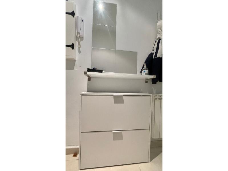 Foto de cliente de Mueble Zapatero Recibidor 2 Puertas Abatibles Color Blanco 75 cm