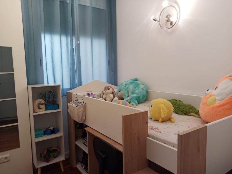 Foto de cliente de Cama semi-alta con Escritorio Child Desplazable 204x120x114 cm