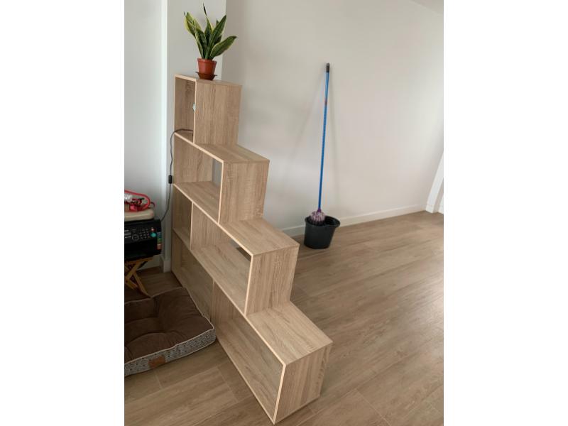 Foto de cliente de Estanteria Baja En Escalera 6 Espacios Color Roble Canadian 145x145x29 cm