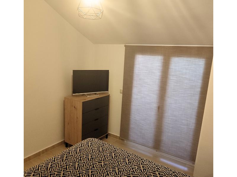 Foto de cliente de Dormitorio Matrimonio Estilo Industrial Pack Muebles Roble Nodi y Gris Antracita 150 o 135 cm