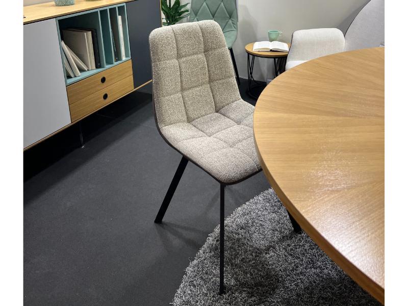 Foto de cliente de Silla beige Delta trasera ecopiel marrón
