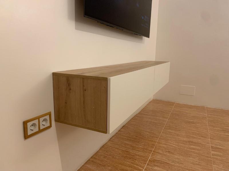 Foto de cliente de Mueble TV Kaway Salón Comedor Roble Nodi y Blanco Artik 180 cm
