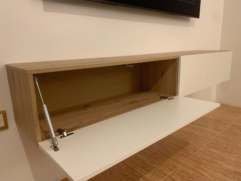Foto de cliente de Mueble TV Kaway Salón Comedor Roble Nodi y Blanco Artik 180 cm