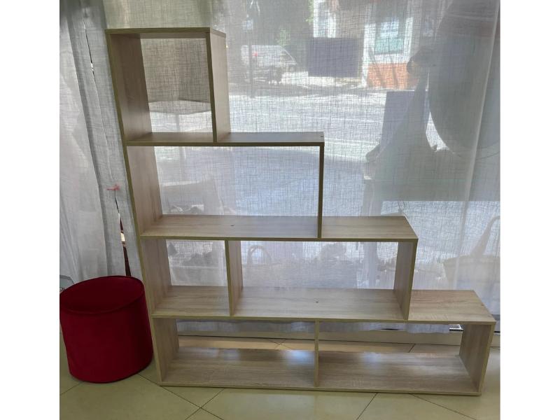 Foto de cliente de Estanteria Baja En Escalera 6 Espacios Color Roble Canadian 145x145x29 cm