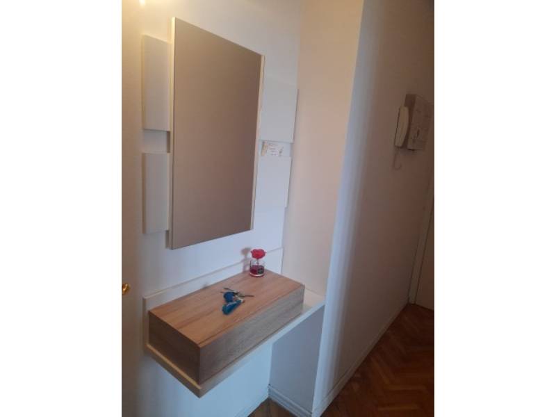 Foto de cliente de Mueble de Entrada Recibidor Moderno Tekkan con Espejo Blanco Y Roble 75 cm