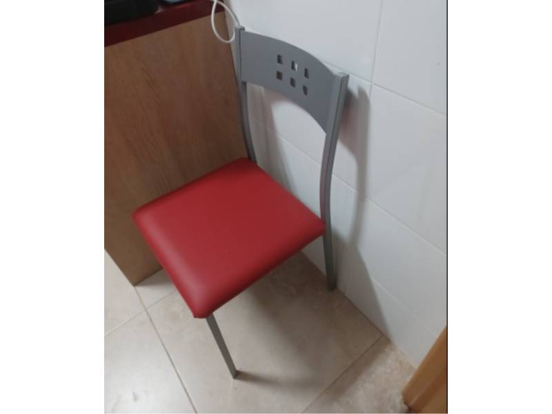 Foto de cliente de Sillas Costa Cocina Multiusos Color Rojo De Metal Con Polipiel