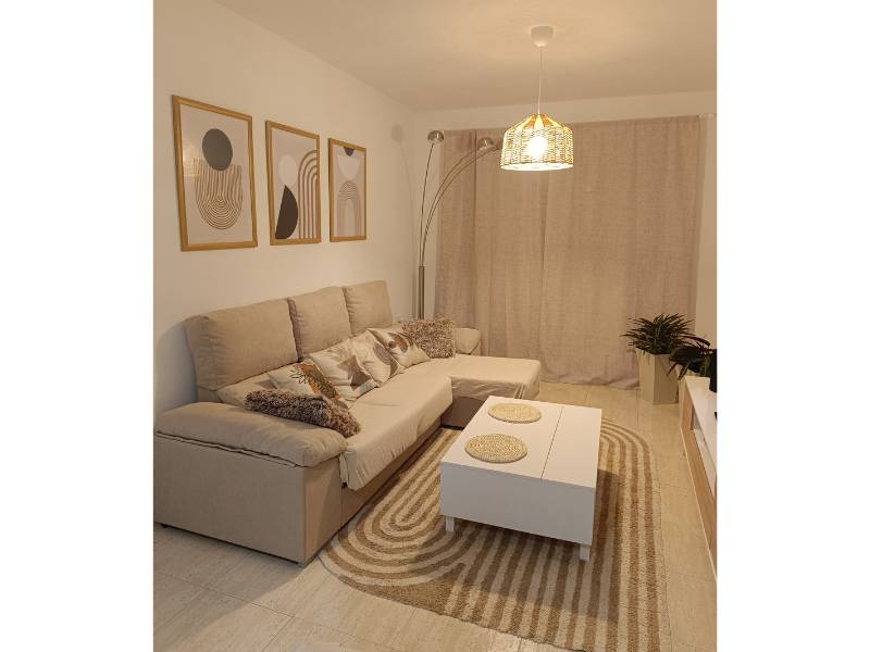 Foto de cliente de Mesa De Centro Salón Elevable Blanco Brillo Y Roble Canadian 100x68 cm